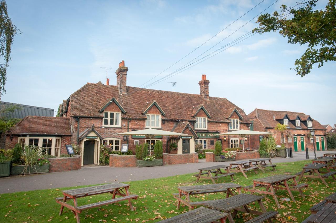 Swan, Thatcham By Marston'S Inns Esterno foto