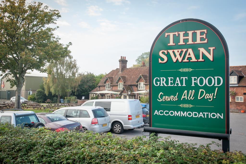 Swan, Thatcham By Marston'S Inns Esterno foto